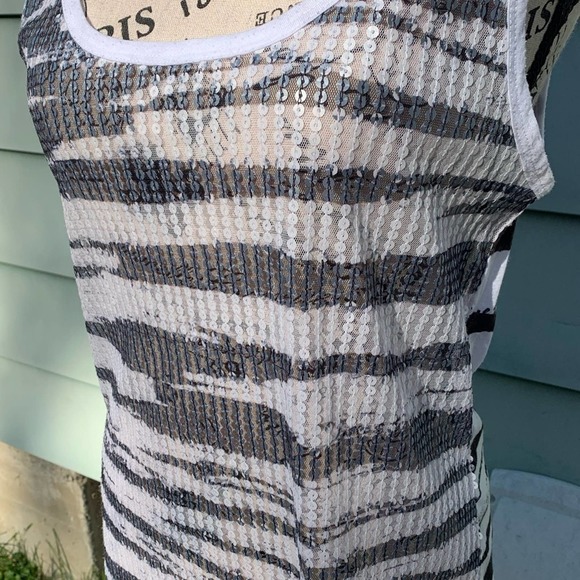 Guess white and black Zebra Print see through sequin thick strap Tank top - Picture 7 of 9